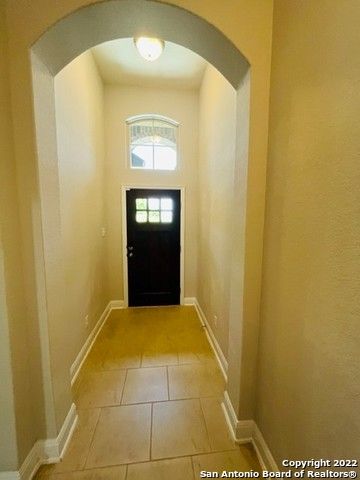 8221 DUBLIN FRST, San Antonio, TX 78253