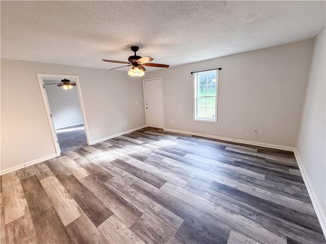 98 Eb Road, Cleveland, GA 30528