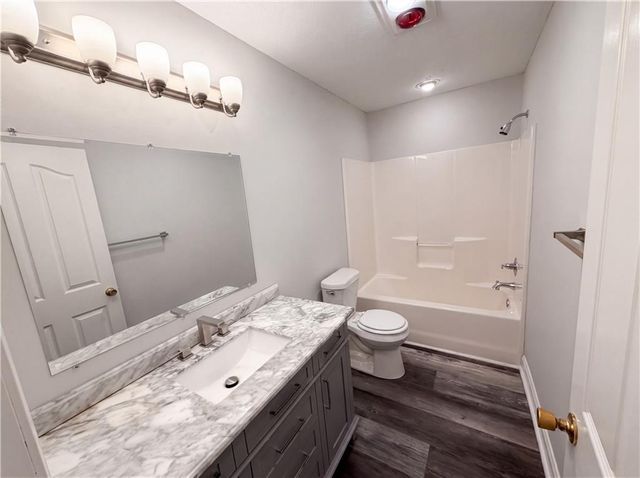 98 Eb Road, Cleveland, GA 30528