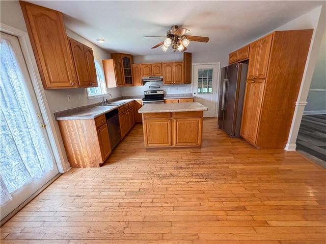 98 Eb Road, Cleveland, GA 30528