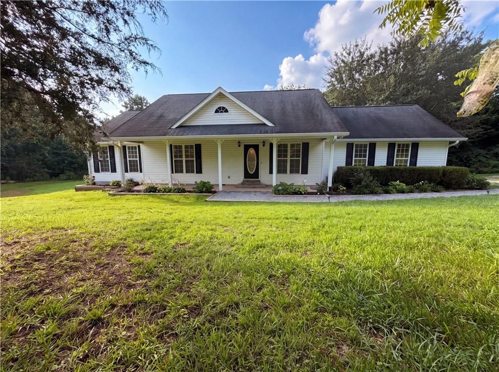 98 Eb Road, Cleveland, GA 30528