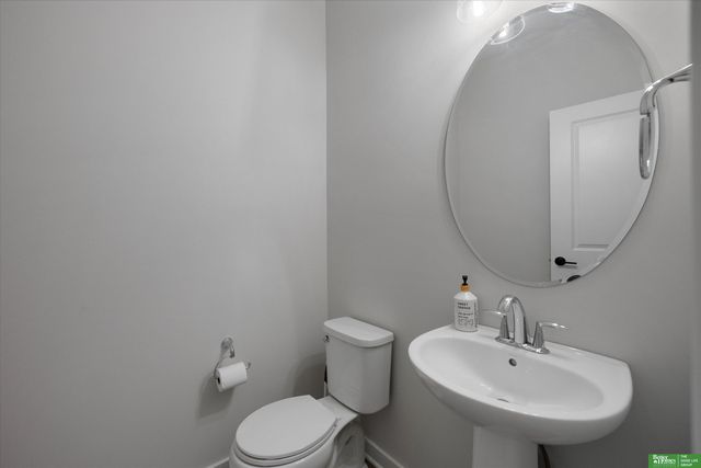 17605 Potter Street, Bennington, NE 68007