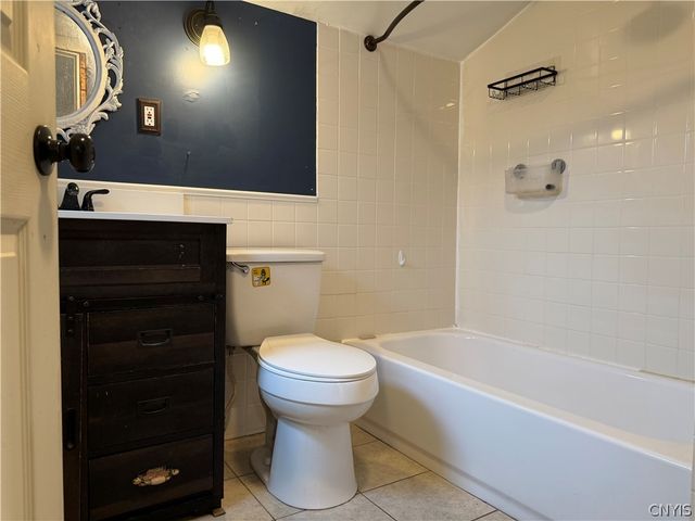 417 Boston Road, Salina, NY 13211