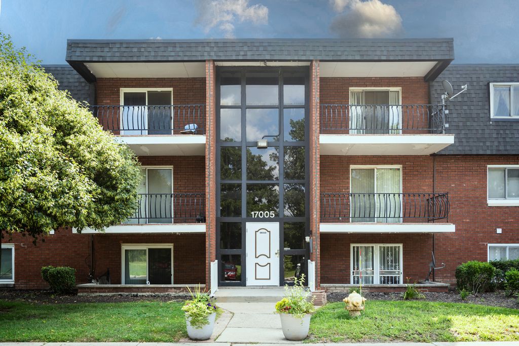 17005 Albany Avenue 202, Hazel Crest, IL 60429