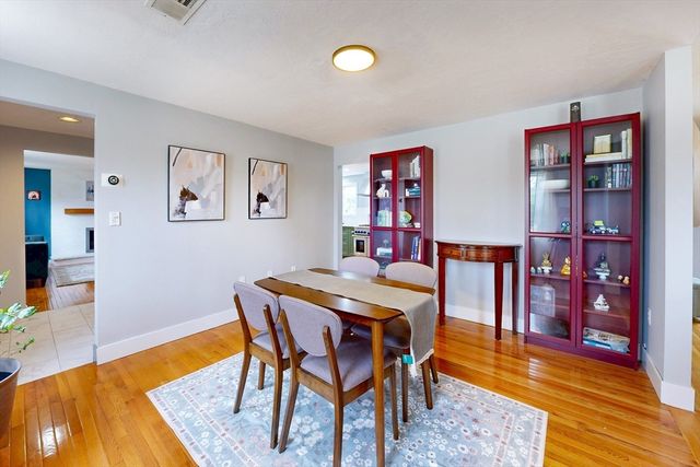 475 Old Post Rd, Sharon, MA 02067