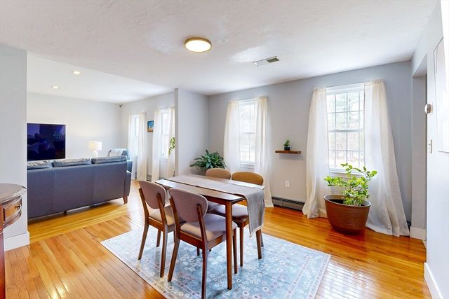 475 Old Post Rd, Sharon, MA 02067