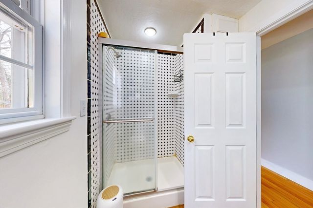 475 Old Post Rd, Sharon, MA 02067