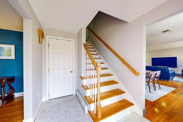 475 Old Post Rd, Sharon, MA 02067