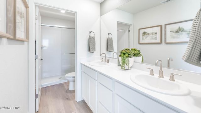 1882 Bella Rosa Alley, Minden, NV 89423