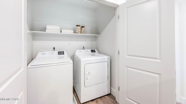 1882 Bella Rosa Alley, Minden, NV 89423