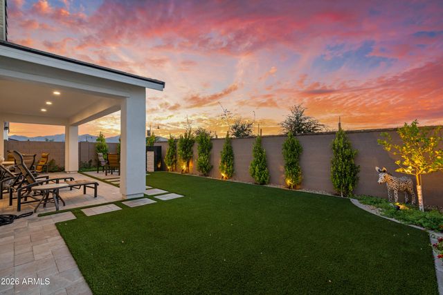17616 W MIDDLEBURY Street, Surprise, AZ 85388