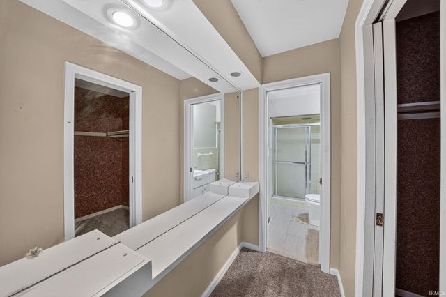 1915 Churchill Drive, South Bend, IN 46617