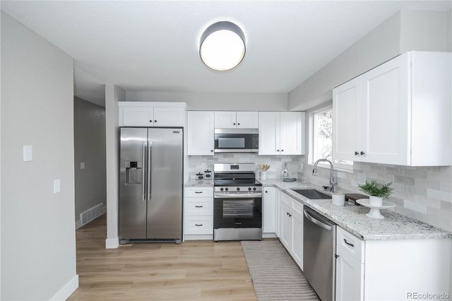 4306 S Zinnia Street, Morrison, CO 80465