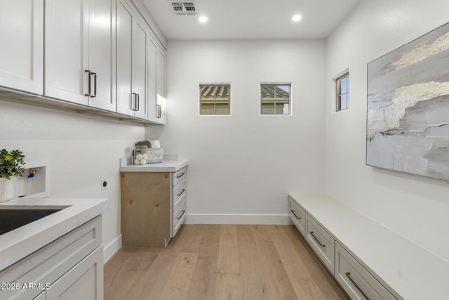 22037 N 78TH Street, Scottsdale, AZ 85255