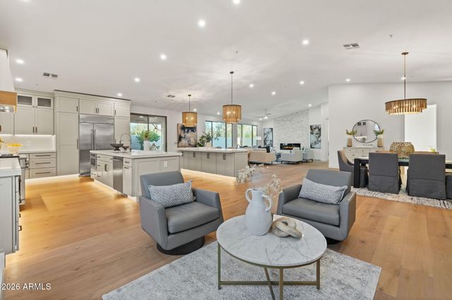 22037 N 78TH Street, Scottsdale, AZ 85255