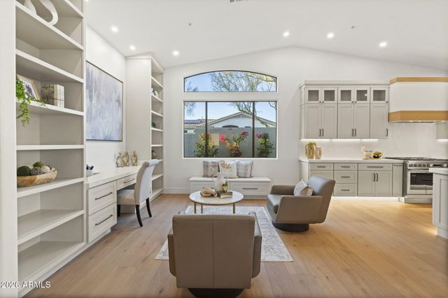 22037 N 78TH Street, Scottsdale, AZ 85255
