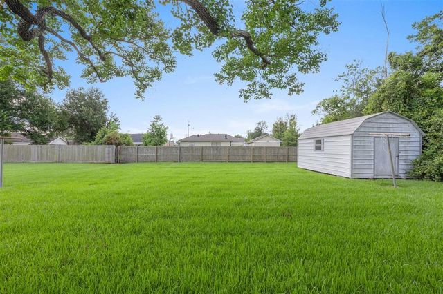 1302 Virginia Street, Lake Charles, LA 70607