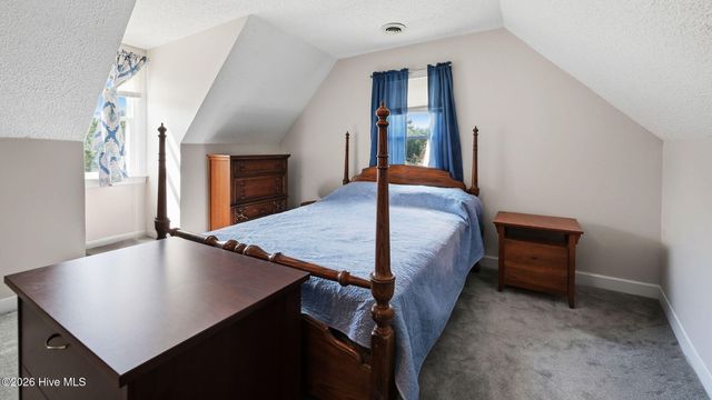 111 Duchess Drive, Winterville, NC 28590