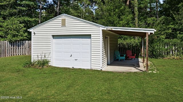 111 Duchess Drive, Winterville, NC 28590