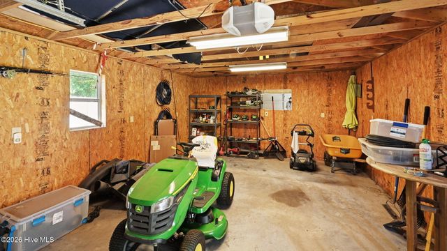111 Duchess Drive, Winterville, NC 28590