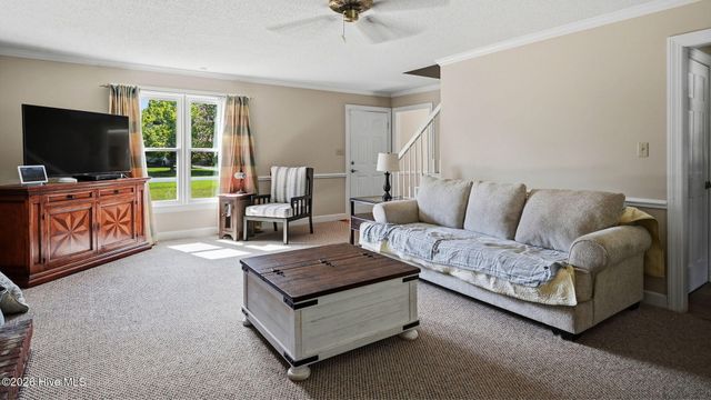 111 Duchess Drive, Winterville, NC 28590