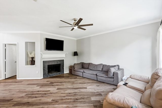 7013 Riverchase Trail, Denton, TX 76210