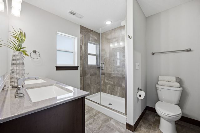 3507 Pioneer Avenue SE, Cedar Rapids, IA 52403