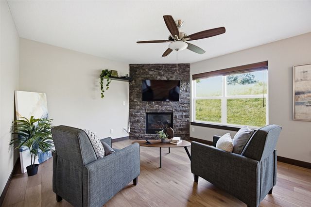 3507 Pioneer Avenue SE, Cedar Rapids, IA 52403