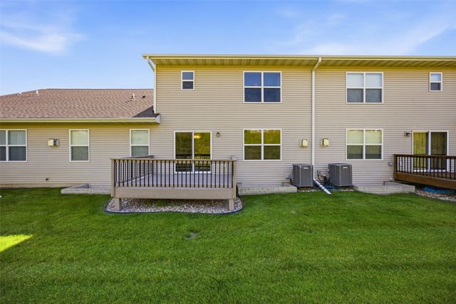 3507 Pioneer Avenue SE, Cedar Rapids, IA 52403