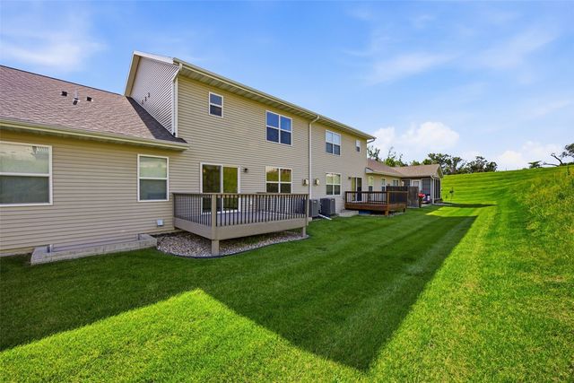 3507 Pioneer Avenue SE, Cedar Rapids, IA 52403
