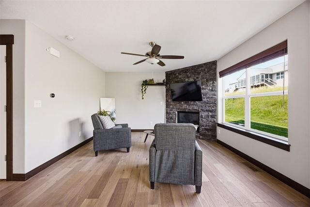 3507 Pioneer Avenue SE, Cedar Rapids, IA 52403