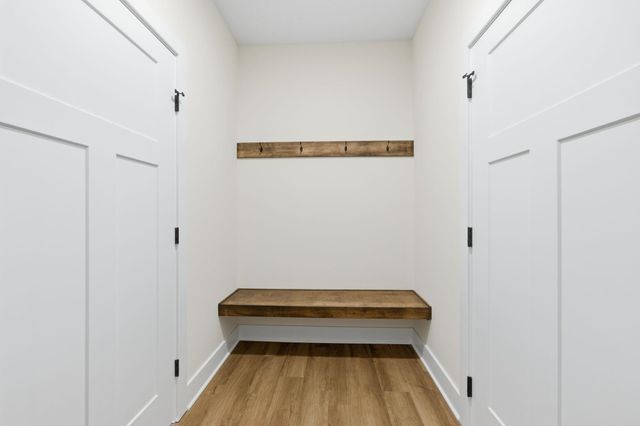 16824 W Kashmir St, Goddard, KS 67052