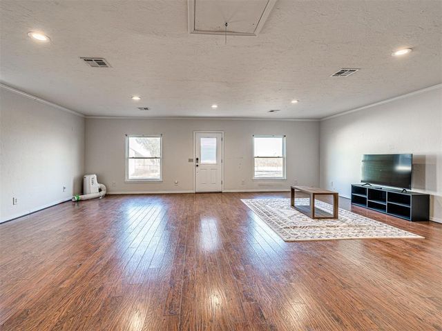 6524 W Smith Road, El Reno, OK 73036