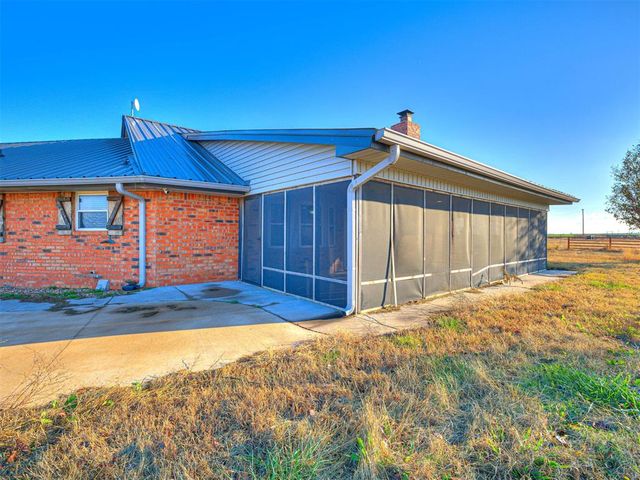 6524 W Smith Road, El Reno, OK 73036