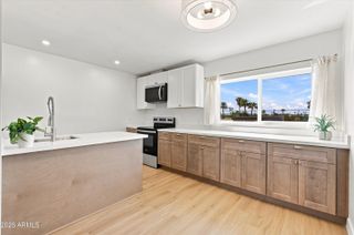 3737 E TURNEY Avenue 226, Phoenix, AZ 85018