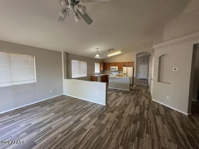 2425 S 159th Lane, Goodyear, AZ 85338