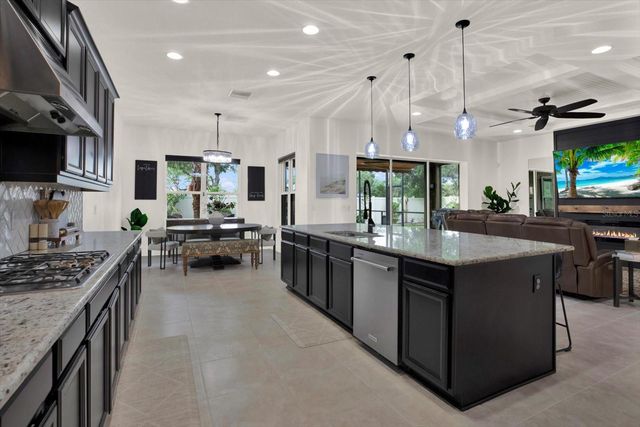 9339 BELLA VITA CIRCLE, Land O Lakes, FL 34637