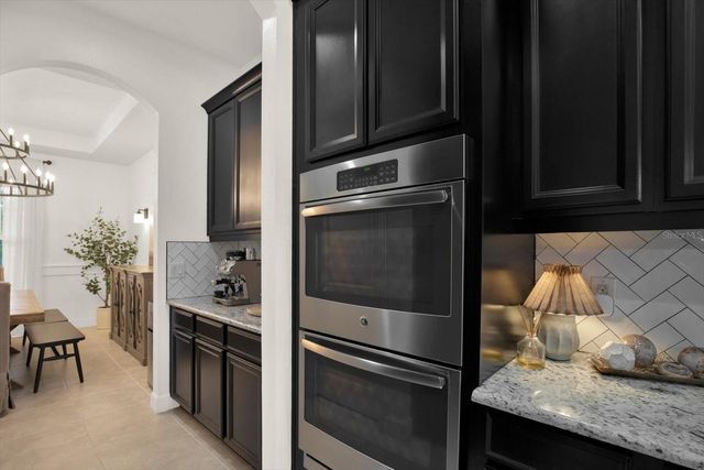 9339 BELLA VITA CIRCLE, Land O Lakes, FL 34637