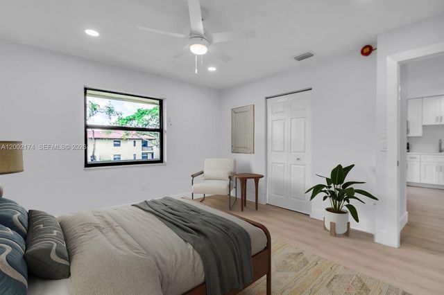 8535 Casa Del Lago F, Boca Raton, FL 33433