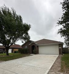 5642 Park Village Drive, Houston, TX 77048