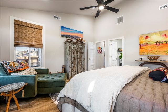 1300 Bunker Drive, Pea Ridge, AR 72751