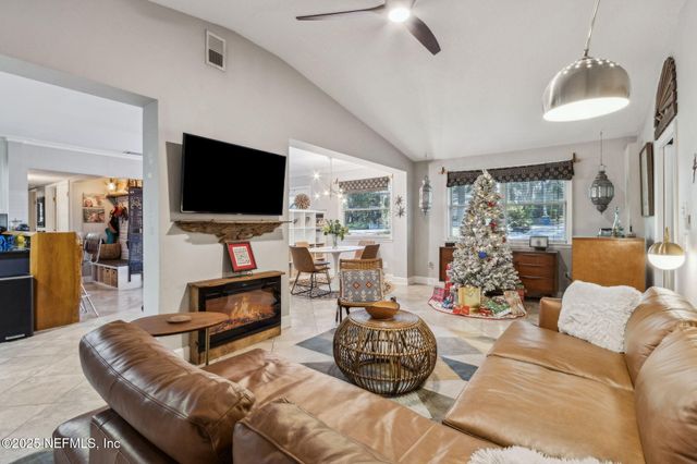 413 STANLEY Drive, Fernandina Beach, FL 32034