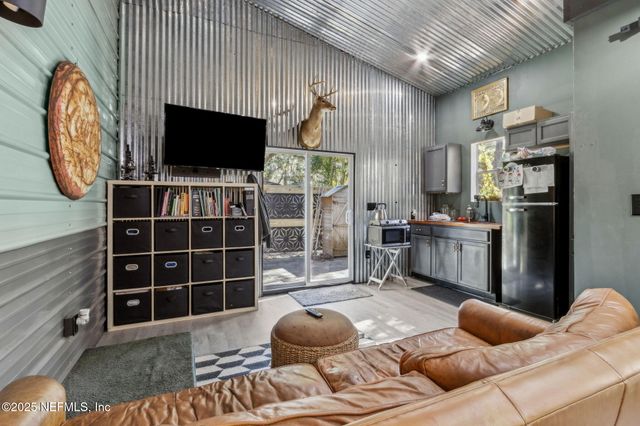 413 STANLEY Drive, Fernandina Beach, FL 32034