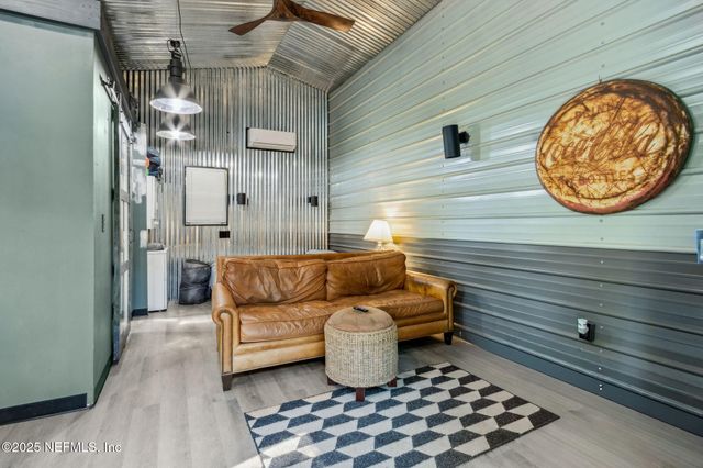 413 STANLEY Drive, Fernandina Beach, FL 32034