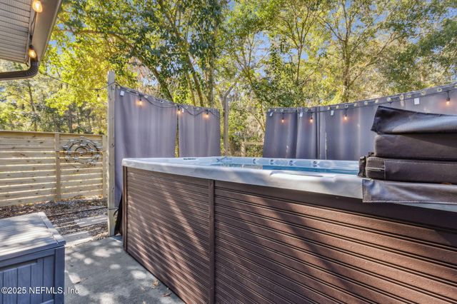 413 STANLEY Drive, Fernandina Beach, FL 32034