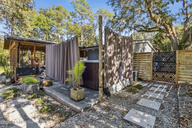 413 STANLEY Drive, Fernandina Beach, FL 32034