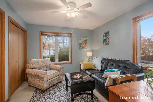 3122 W Crystal Waters Drive 1, Holland, MI 49424