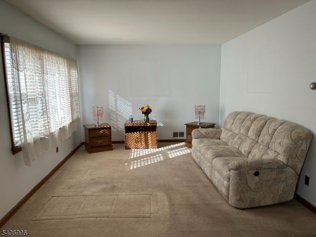 47 Ryle Ave, Little Falls Twp., NJ 07424