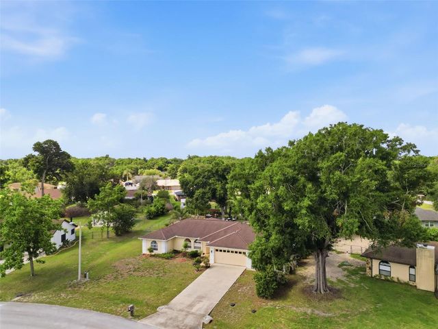 1011 WINIFRED WAY, Lakeland, FL 33809