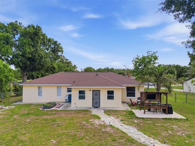 1011 WINIFRED WAY, Lakeland, FL 33809